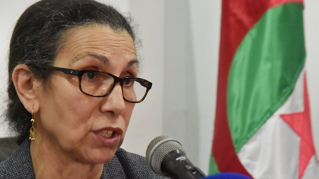 Échec électoral, plainte d’un ministre : en Algérie, Louisa Hanoune et son Parti des travailleurs dans une mauvaise passe