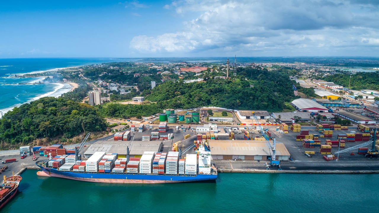 Côte d’Ivoire : entre Abidjan et San Pedro, la SIR a tranché pour sa deuxième raffinerie