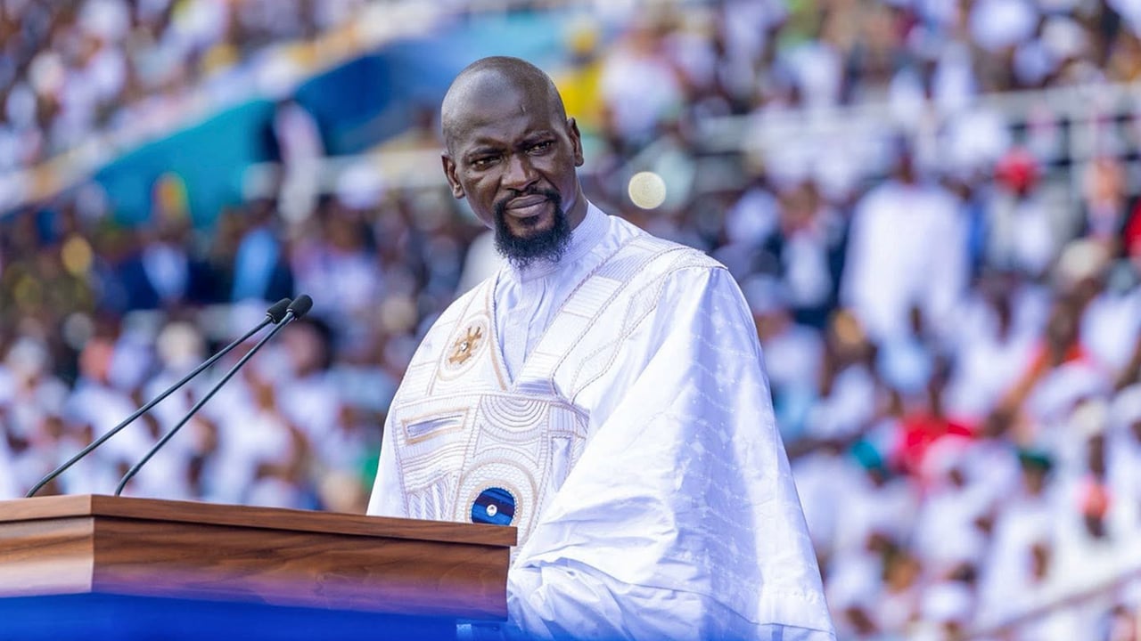 En Guinée, Mamadi Doumbouya désormais attendu sur le développement et le retour à la démocratie