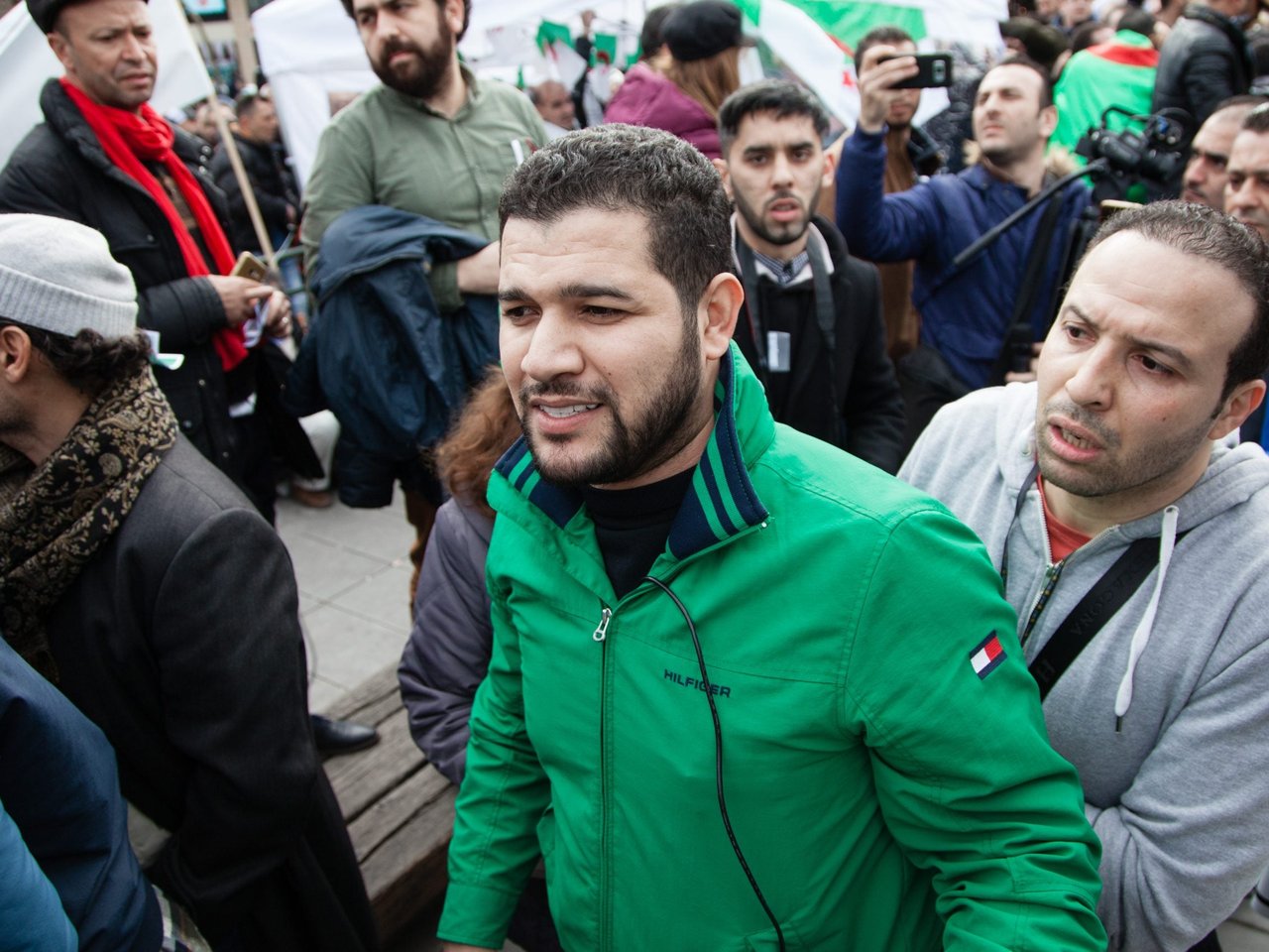 France-Algérie : l'opposant Amir DZ définitivement à l'abri d'une  extradition