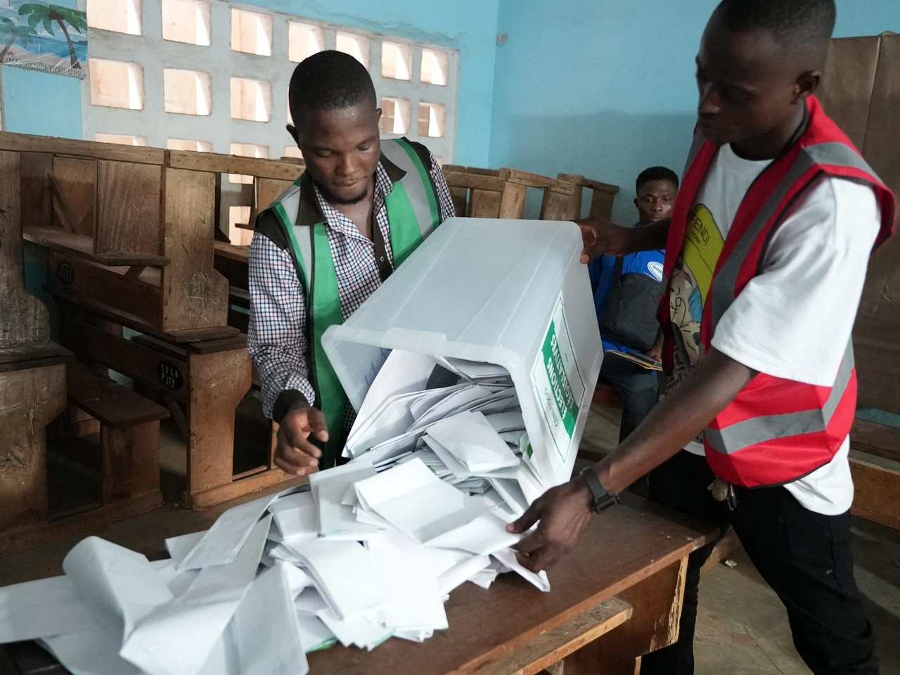 Au Togo, les premières élections sénatoriales consacrent le nouveau régime parlementaire - Jeune Afrique