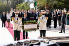 Emmanuel Macron au monument des Martyrs, à Alger, le 25 août 2022. © Ludovic Marin/AFP