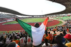 Les supporters attendent le lancement du match de qualification pour la Coupe d’Afrique des nations (CAN) 2023 qui oppose la Côte d’Ivoire à la Zambie, à Yamoussoukro le 3 juin 2022. © Issouf Sanogo/AFP
