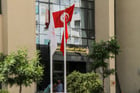 Une manifestation devant le siège de l’Isie, à Tunis, en rejet de la décision de Farouk Bouasker, président de l’instance, a été organisée le 2 septembre 2024. © Yassine Mahjoub/SIPA