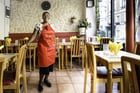 Ohinéné Edith Gnapié, dans son restaurant Ohinéné, à Paris. © Jean-Benoit Chauveau / DR