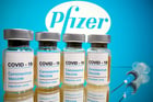 Des dose du vaccin anticovid de Pfizer. © Dado Ruvic/REUTERS