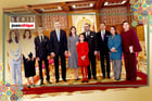 Lalla Oum Keltoum (épouse du prince Moulay Rachid), Lalla Meriem, le prince héritier Hassan, le roi Felipe d’Espagne, la reine Letizia, Lalla Khadija, le roi Mohammed VI du Maroc, le prince Moulay Rachid, Lalla Asmae et Lalla Hasna posent pour une photo de famille au Palais royal de Rabat, au Maroc, le 13 février 2019. © Montage JA; ABACA