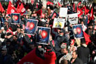 Manifestation pour demander la libération de personnalités opposées au président. Tunis, le 5 mars 2023. © FETHI BELAID / AFP