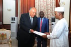 Mahamat Idriss Déby Itno reçu par le ministre égyptien des Affaires étrangères, Sameh Hassan Shoukry à N’Djamena, le 8 mai 2023. © Présidence de la République du Tchad