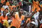 Des supporters ivoiriens pendant le match amical entre la Côte d’Ivoire et le Mali au stade Alassane Ouattara à Ebimpe, Abidjan, le 12 septembre 2023. © Sia KAMBOU / AFP