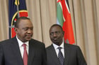 Le président kényan d’alors Uhuru Kenyatta, à gauche, et son vice-président William Ruto, à droite, à la State House de Nairobi, le jeudi 21 septembre 2017. © Khalil Senosi/AP/SIPA