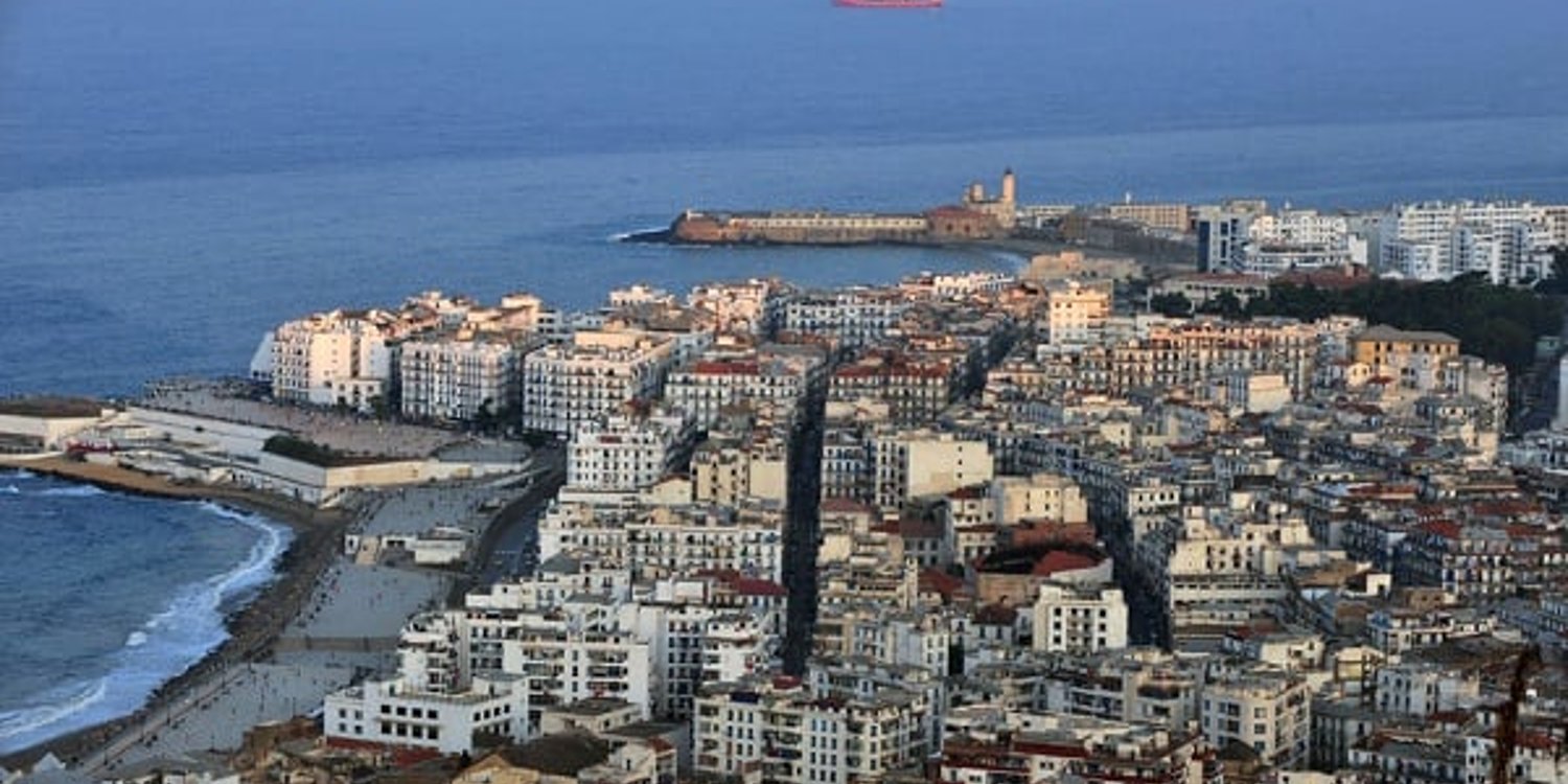 Vue d’Alger. © Omar Sefouane pour Jeune Afrique