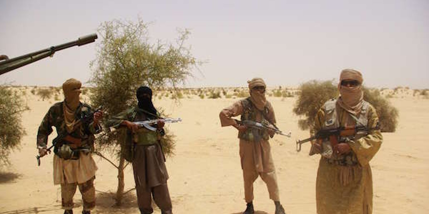 Combattants du groupe Ansar Eddine près de Tombouctou au Mali, avril 2012. © AP/SIPA