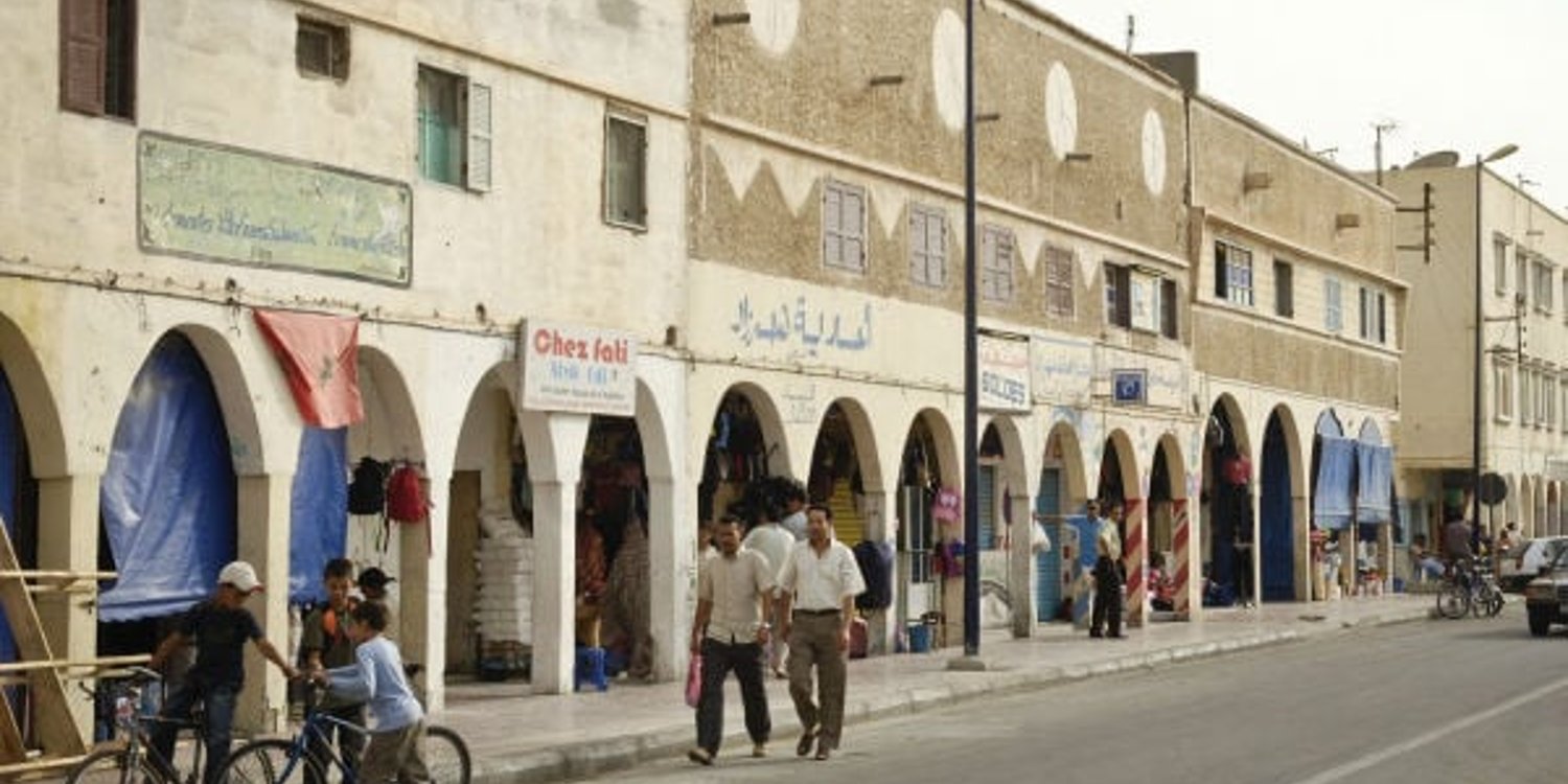 Quartier populaire de la ville de Dakhla, au Sahara occidental (Maroc) © Vincent Fournier/JA