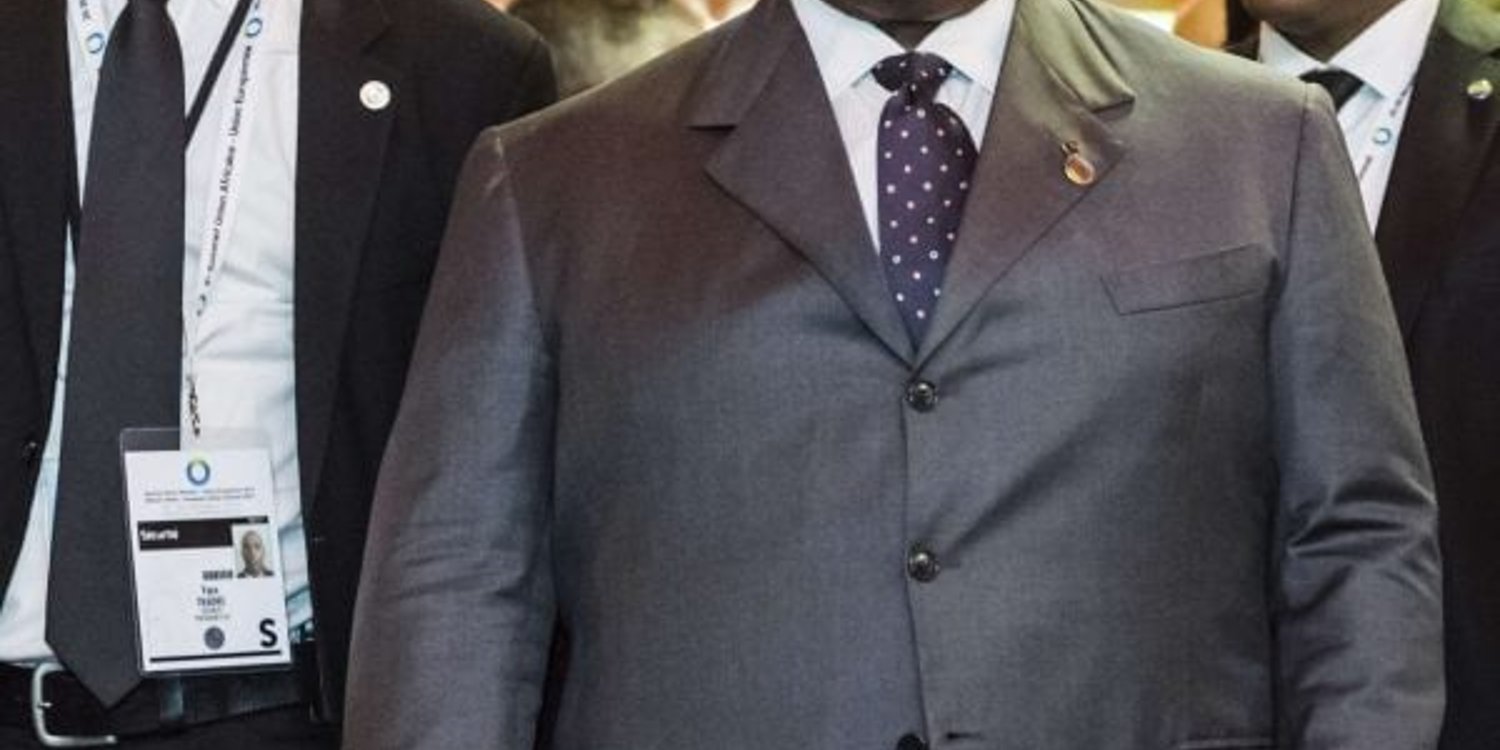 Ali Bongo Ondimba au sommet Union Européenne-Afrique, à Abidjan, Côte d’Ivoire, le 29 novembre 2017. © Geert Vanden Wijngaert/AP/SIPA