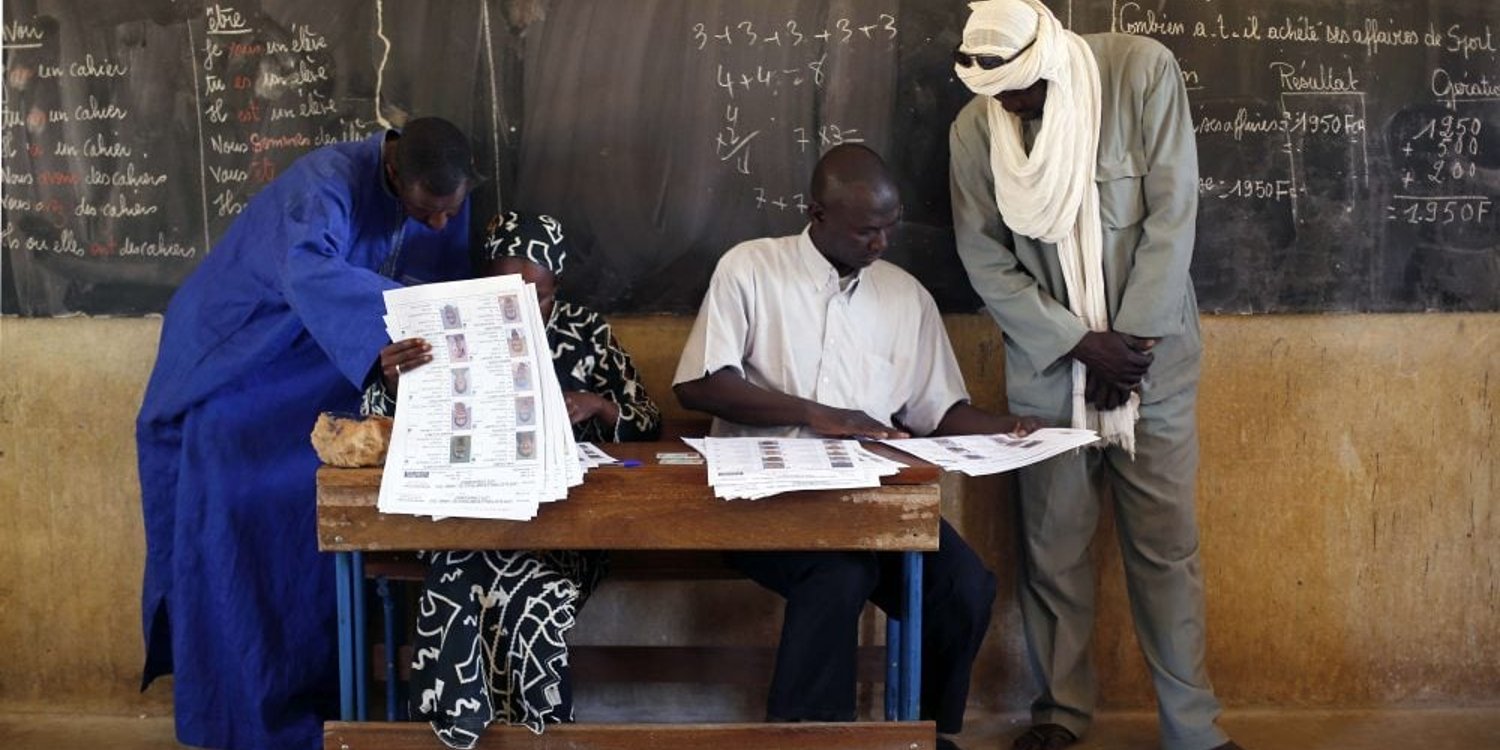 Un bureau de vote pour les élections législatives du Mali à Gao, le 24 novembre 2013. (photo d’illustration) © Jerome Delay/AP/SIPA