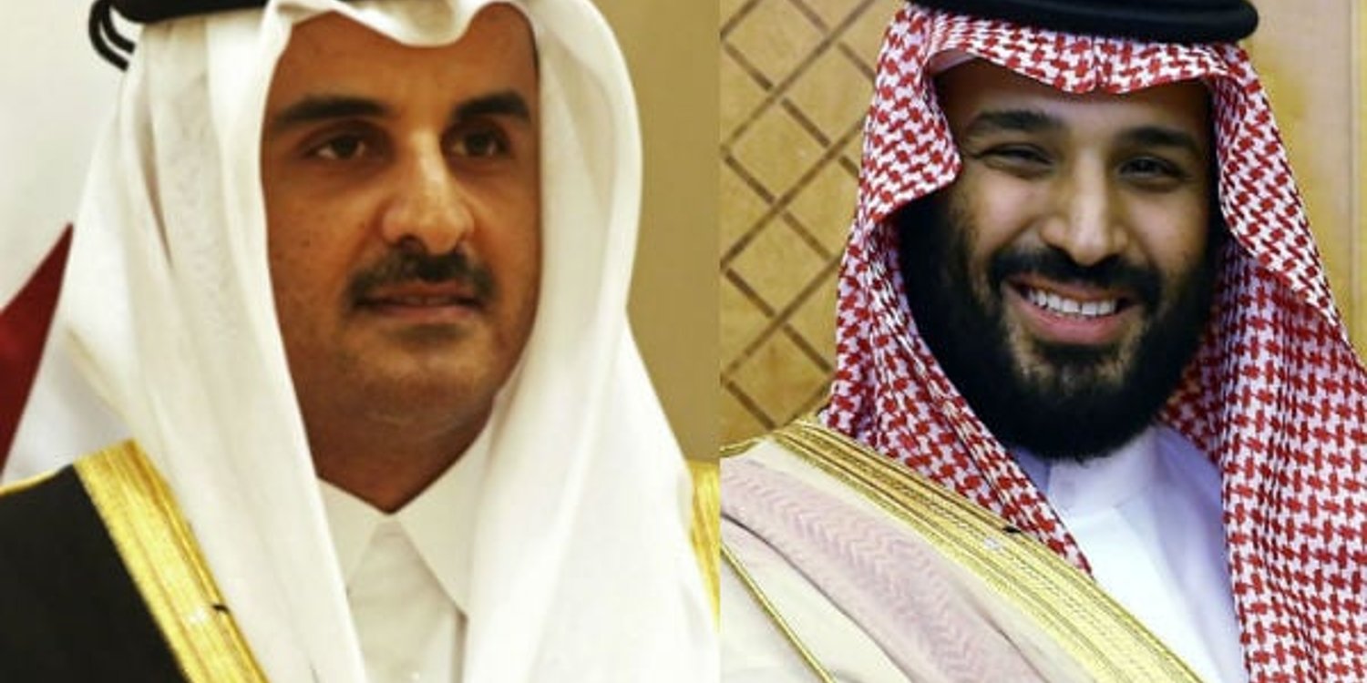 Tamin Ibn Hamad Al Thani (g.) et Mohammed Ibn Salman Al Saoud (d.). © Images SIPA / AP / Montage JA