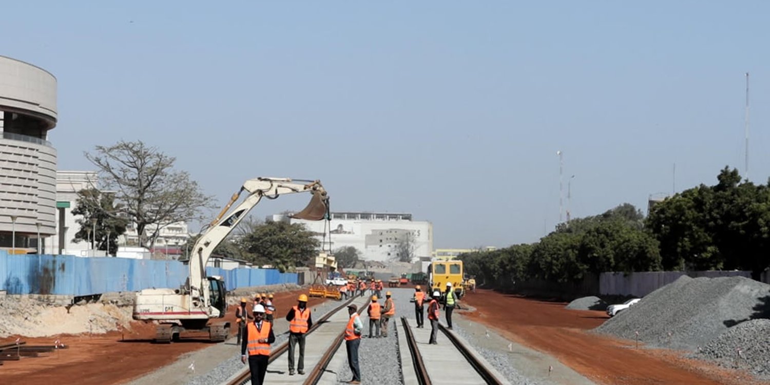 Visite du chantier de la gare du TER, à Dakar, le 2 février 2018. © Lionel Mandeix/Présidence Senegal