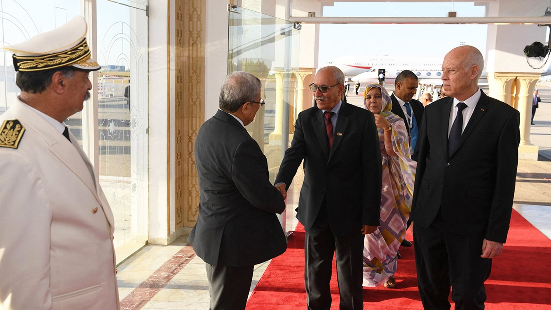 Le président tunisien, Kaïs Saïed, rencontre Brahim Ghali, chef du Front Polisario, à Tunis, le 26 août 2022.