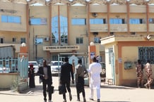 Les quatre journalistes tchadiens poursuivis pour « intelligence avec des agents d’une puissance étrangère » ont été déclarés non coupables mardi 8 juillet 2025 par le tribunal de grande instance de N’Djamena. © Denis Sassou Gueipeur/AFP