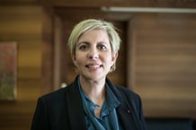 Nezha Hayat est à la tête du Fonds Mohammed VI pour l’investissement (FM6I) © Alexandre Dupeyron pour JA