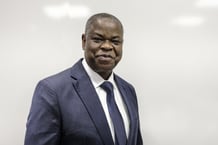 Justin Koné Katinan, cadre du parti de l’ancien président ivoirien Laurent Gbagbo, le 31 octobre 2022 à Paris. © A. Brechamps pour JA