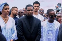 Samuel Eto’o assiste aux obsèques de son père, David Eto’o. © DR