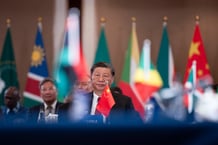 Le président chinois Xi Jinping lors de la table ronde des dirigeants Chine-Afrique au sommet des Brics, à Johannesburg, le 24 août 2023. © Alet Pretorius / Pool / AFP