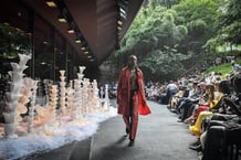 L’Africa Fashion Up, dans le théâtre de verdure du Musée du Quai Branly, à Paris, le 26 juin 2024. © Quai Branly