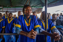 Attente du verdict à la prison militaire de Ndolo, à Kinshasa, le 13 septembre 2024. © Hardy BOPE / AFP