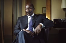 Henri-Claude Oyima, nouveau ministre gabonais de l’Économie, des Finances, de la Dette et des Participations, est aussi le dirigeant de la première banque de la Communauté économique et monétaire de l’Afrique centrale (Cemac), BGFIBank, le patron des patrons gabonais et le président du conseil d’administration de la Bourse régionale. © Antoine DOYEN/OpalePhoto