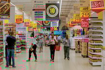 Carrefour ouvre de nombreuses franchises en Afrique mais la difficulté reste de s’ancrer sur le continent dans la durée.