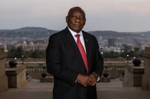 Le président sud-africain, Cyril Ramaphosa, pose à l’Union Buildings, à Pretoria le 13 septembre 2024.