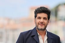 Nabil Ayouch lors du 77e Festival de Cannes, le 18 mai 2024. © Sébastien Botella/PHOTOPQR/NICE MATIN/MaxPPP