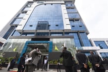 Le siège d’Ecobank, à Abidjan, le 10 juillet 2015, jour de son inauguration. © SIA KAMBOU/AFP