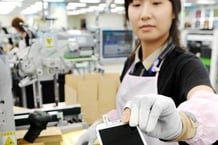 Employée d’une usine de Samsung, à Gumi, en Corée du Sud. © www.samsung.com