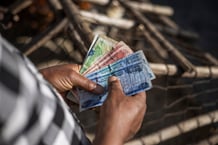 La Banque centrale d’Éthiopie a levé les restrictions sur l’accès aux devises. © Michele Spatari / AFP