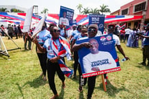 Meeting du Nouveau Parti Patriotique (NPP, au pouvoir) pour soutenir Mahamudu Bawumia, le vice-président du Ghana et candidat pour les élections présidentielles de décembre 2024, à Takoradi, le 18 août 2024. © Nipah Dennis / AFP