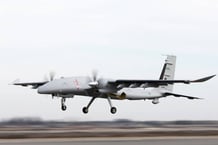 Un drone turc Baykar Akıncı identique à celui de l’armée malienne abattu par l’Algérie, le 31 mars 2025. © Creative Commons/Wikipedia