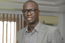 Abdoulaye Dia a commencé par vendre du poisson séché entre la Gambie et le Sénégal. © SENICO/FACEBOOK