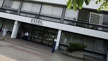 Les école françaises comme l’Essec ouvrent leurs portes aux Africains. © AFP