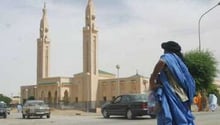 La mosquée saoudienne, dans le centre de Nouakchott, est la plus grande de la capitale. © D.R.