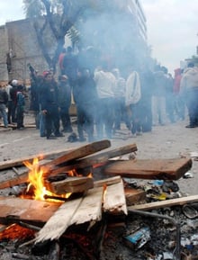 Nouvelles scènes de violence à Tunis © AFP