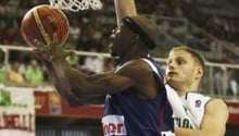 Joseph Gomis avec le maillot de l’équipe de France en 2007. © Reuters