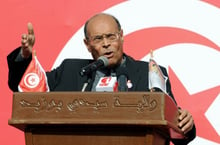 Tunisie: les dirigeants saluent le drapeau pour les 2 ans de la révolution © AFP
