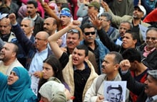 Tunisie: opposants et islamistes manifestent pour la « journée des martyrs » © AFP