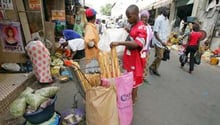 Vue du marché Sandaga, à Dakar. © Georges Gobet/AFP