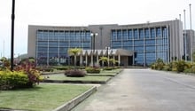 L’assemblée nationale du Gabon à Libreville. © BrunoBenMoubamba