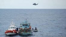 Lors d’une opération de sauvetage de migrants au large de Crotone, en Italie, le 3 décembre 2013. © AFP