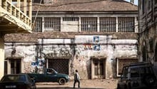 Le quartier de Bissau Velho, le plus ancien de la capitale, début mars. © SYLVAIN CHERKAOUI pour J.A.